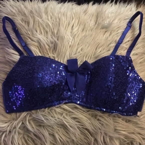 Limited Edition Aerie Bralette- Large - Picture 3 of 7